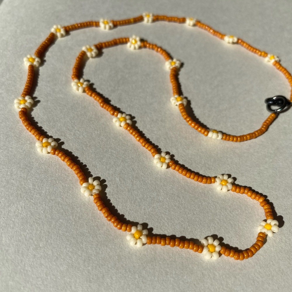 Classic Daisy Chain